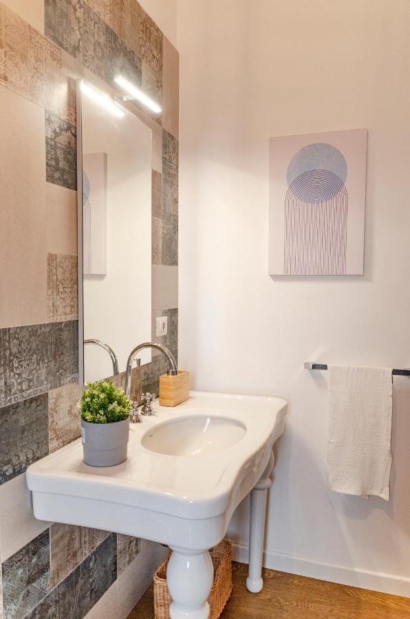 Appartamento Apulialux Private 100Mq Rooftop Oasis W Jacuzzi Bari Esterno foto